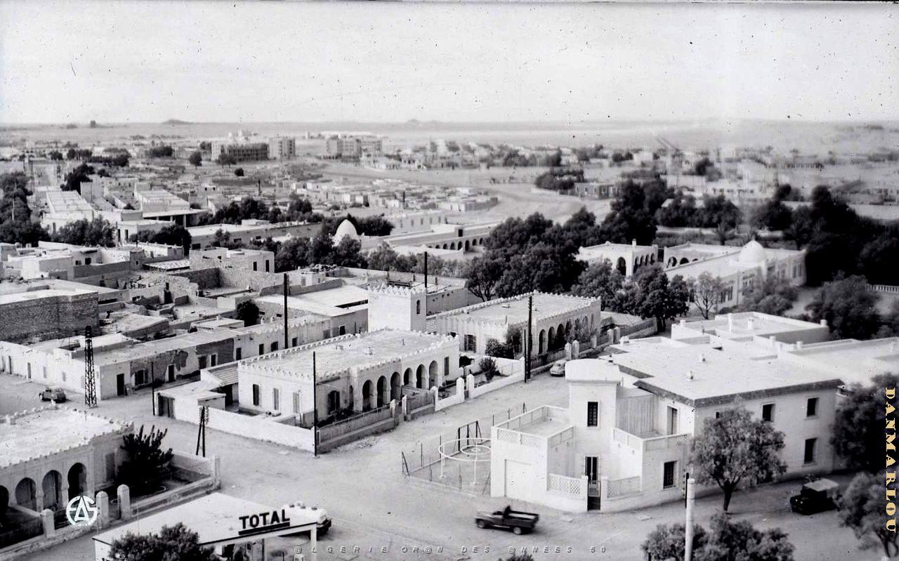 Colomb bechar 512- Vue generale COLLECTION DES AMIS DE ND DE SANTA CRUZ.jpg